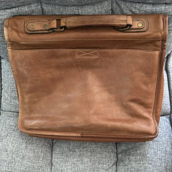 Vintage Heritage Brand Brown Leather Men's Bag late 90s, 2000s